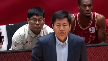 开云-浙江总教练丁伟离任杀回解说席？CBA传奇救火主帅纪录仍在延续