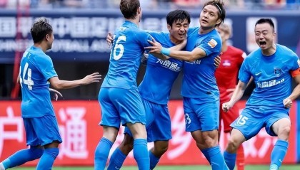 开云-薛庆浩留在申花冬训后，他本赛季还能坐稳球队主力吗，引发热议